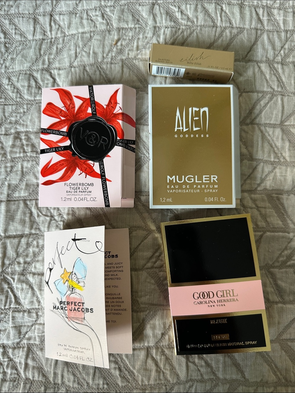 Fragrance vials Set